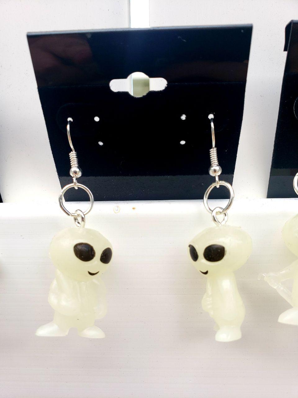 Glow-in-the-Dark Alien Earrings, Earrings, Earrings, Wearable - Sciggles